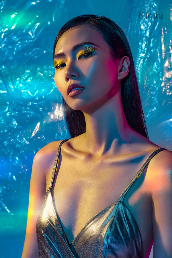 Makeup ánh kim